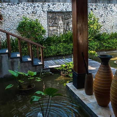Arwana Estate Villa เซมินยัค ภายนอก รูปภาพ
