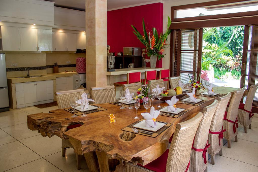 Arwana Estate Villa เซมินยัค ภายนอก รูปภาพ
