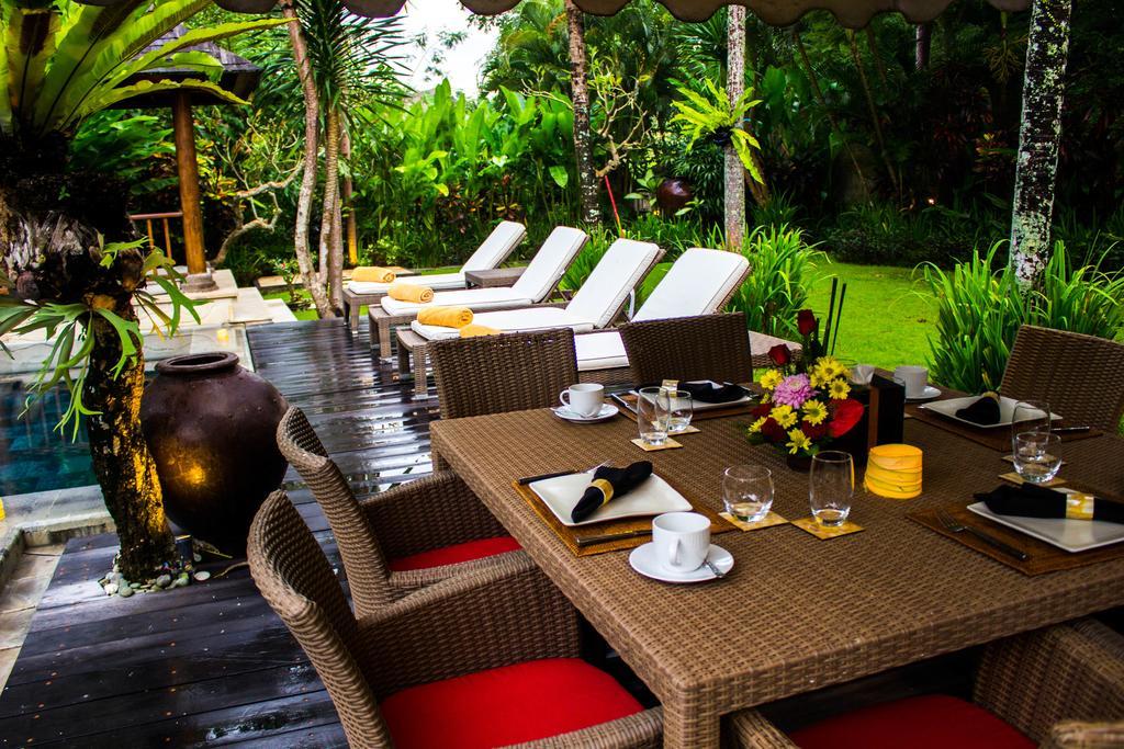 Arwana Estate Villa เซมินยัค ภายนอก รูปภาพ