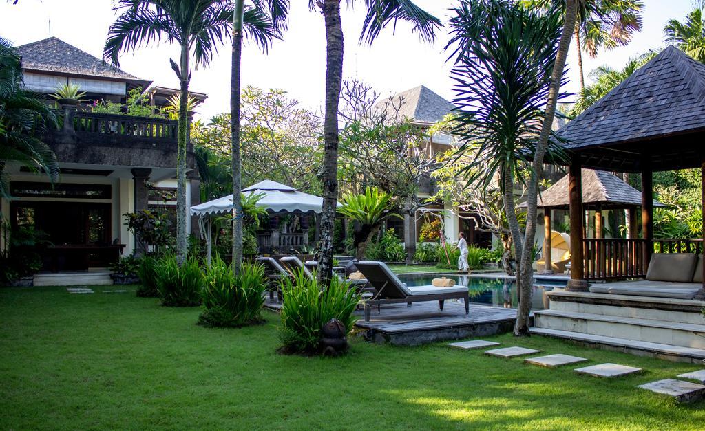 Arwana Estate Villa เซมินยัค ภายนอก รูปภาพ