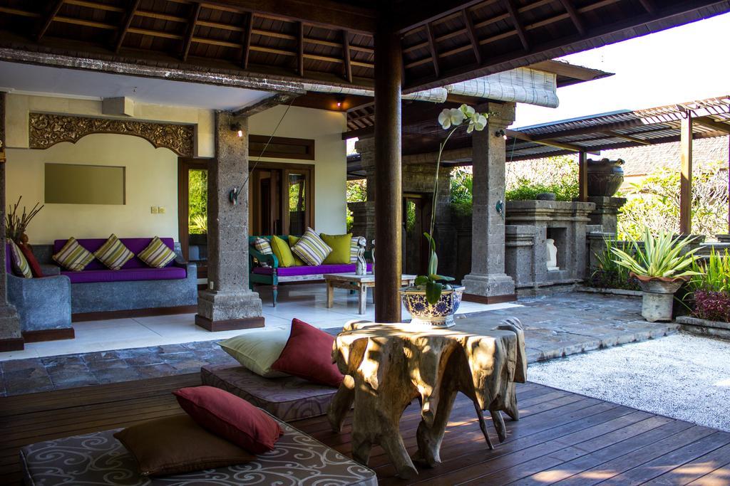 Arwana Estate Villa เซมินยัค ภายนอก รูปภาพ